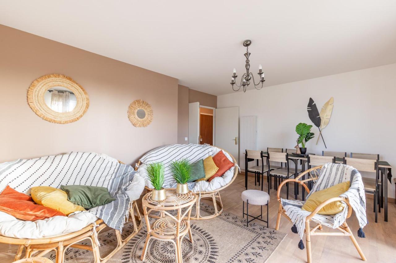 Luxe Flat For 7 - Fairytale Factory Apartman Bussy-Saint-Georges Kültér fotó